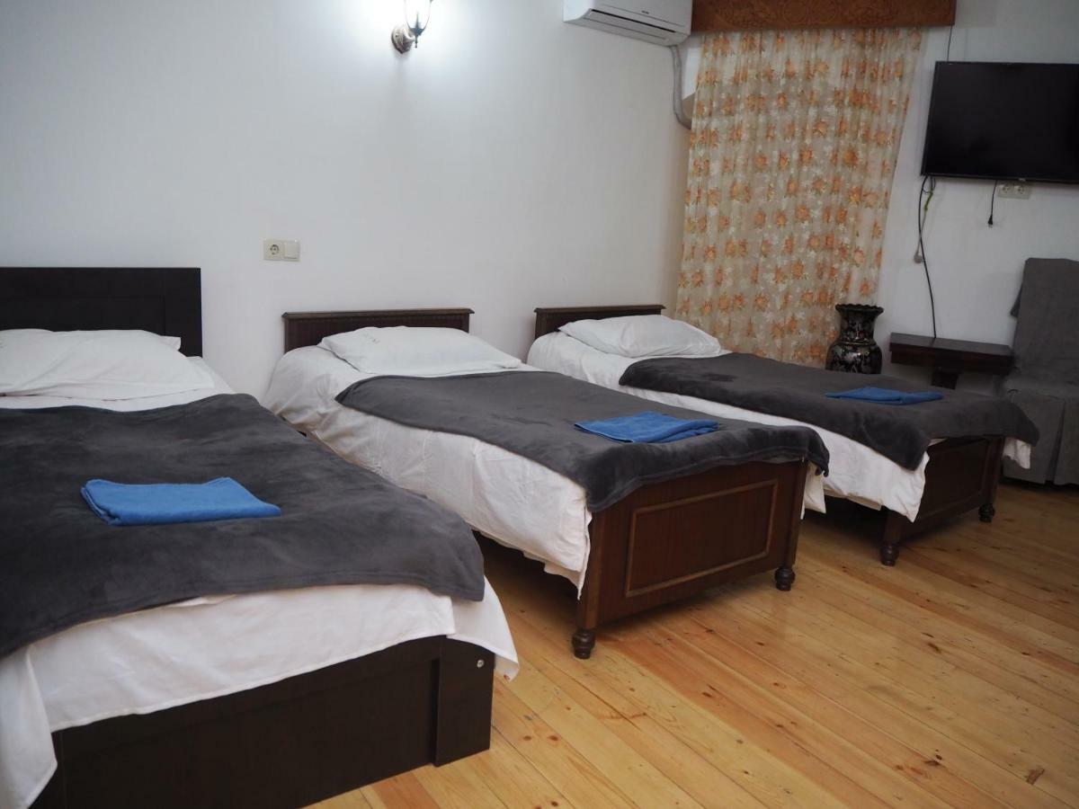 jeki's apartment in old tbilisi Buitenkant foto